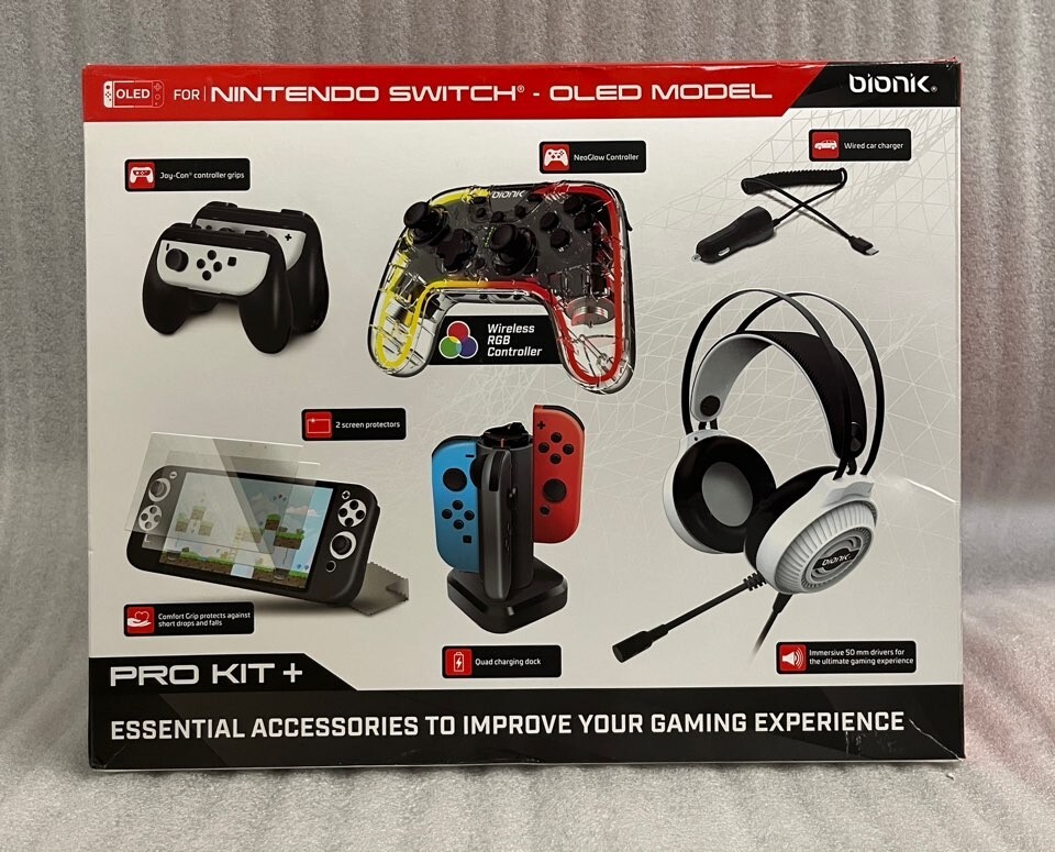 Bionik Nintendo Pro Kit + Essential Accessories NEW
