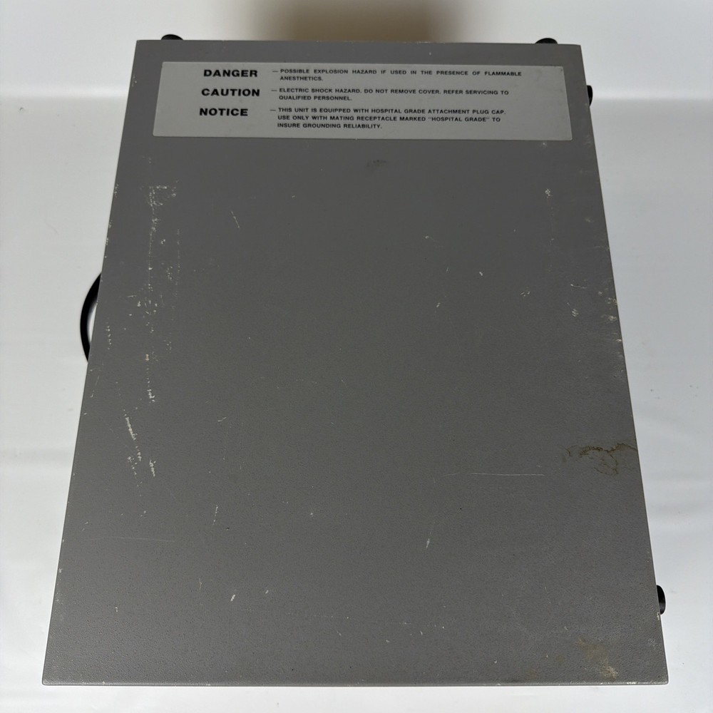 WECK FRX-2000 Wecklite 300 Xenon Medical Light Source – Untested