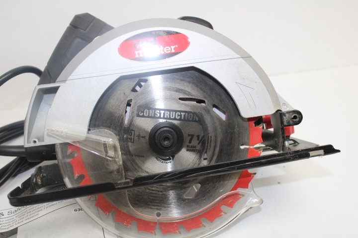 Drill Master 120-Volt Corded 7-1/4" Circular Saw 63005