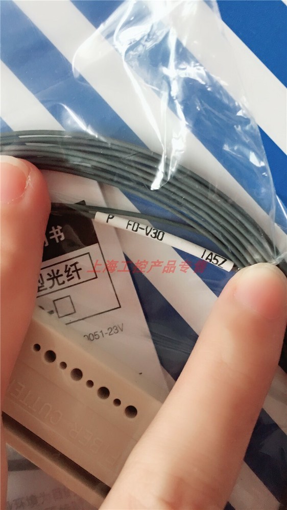 1pc new SUNX FD-V30 FD-V41