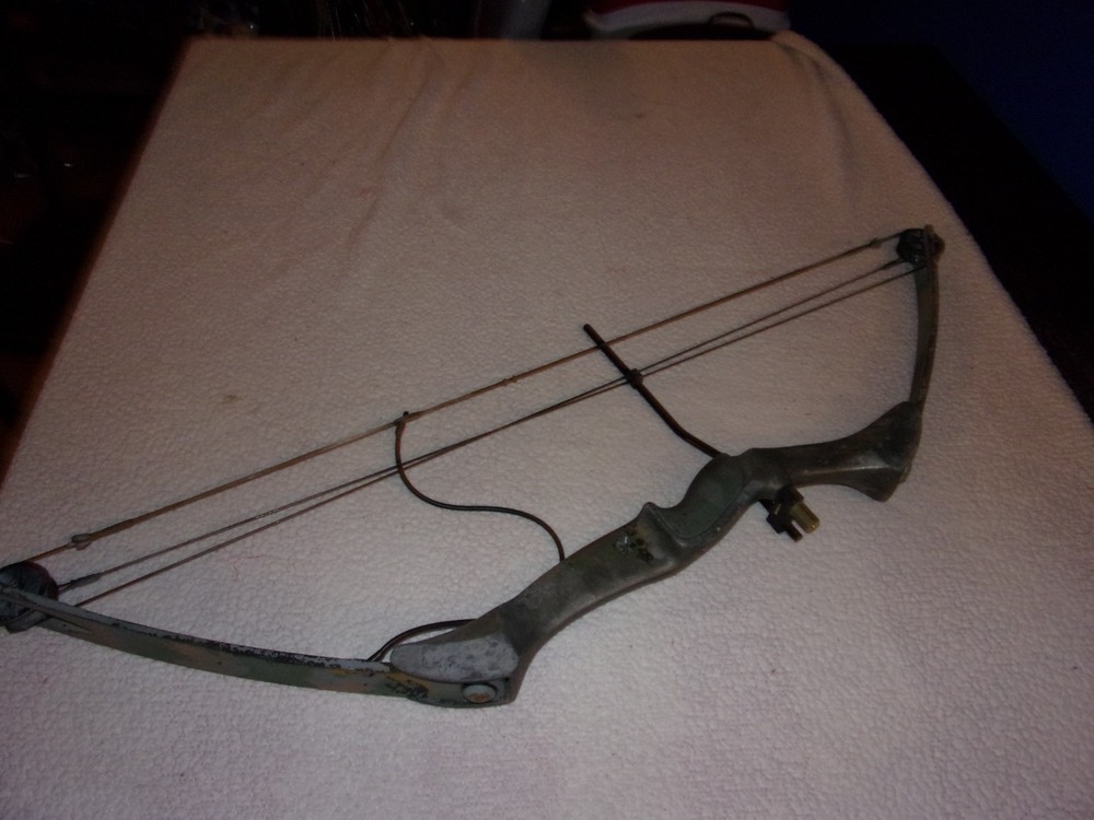 Browning Camo Badger Compound Bow