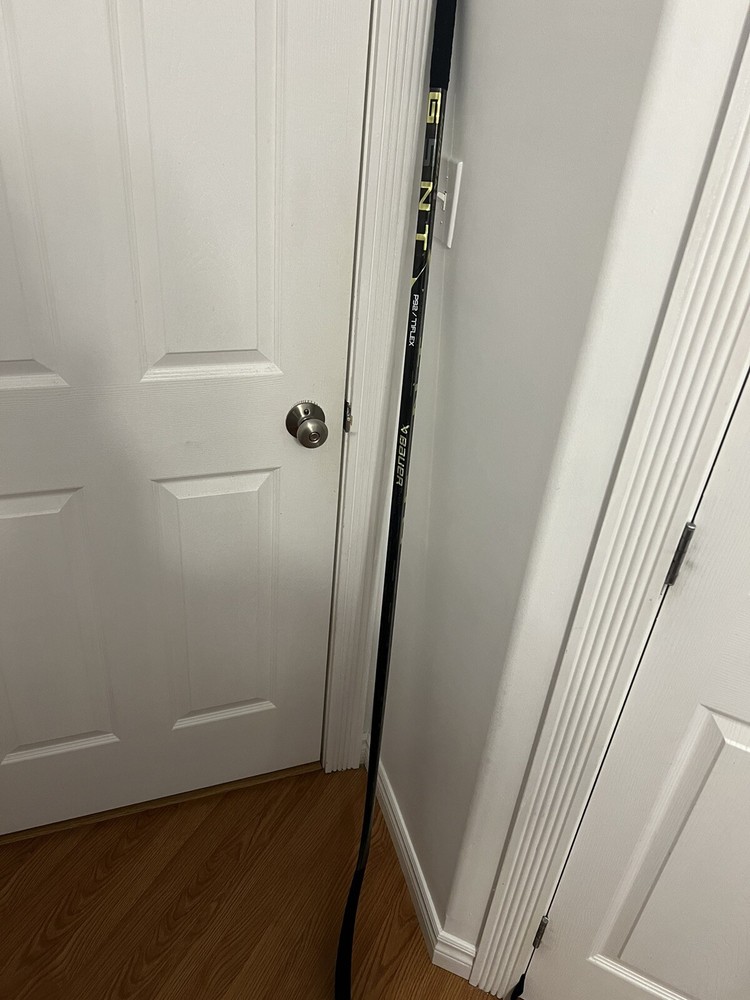 Bauer Agent Senior Pro Stock Right Hand