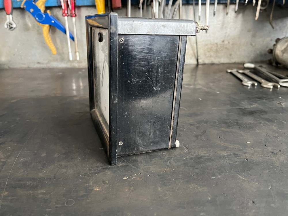 Antique Iskra Voltmeter 0-500 V