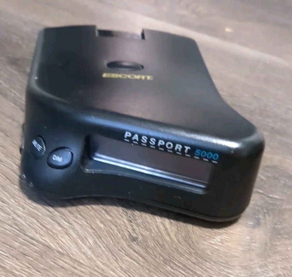 Escort Passport 5000 Radar Detector Unit Only