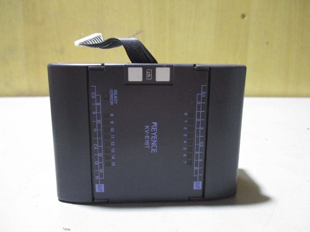 KEYENCE KV-E16T Transistor Output 16-Pt Expansion Unit USED