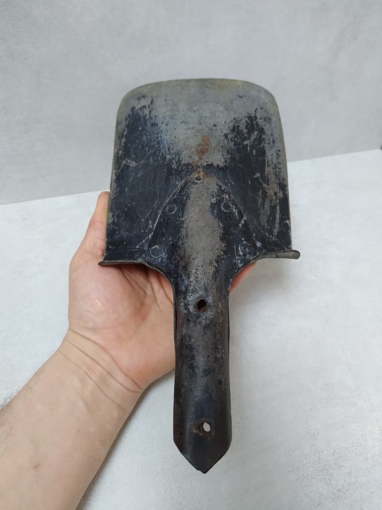 WW2 Original Authentic Relic German Sapper Shovel, mark MFR Wolf