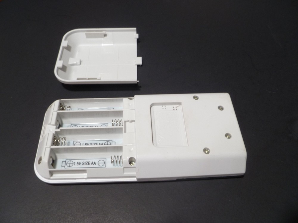 SimpliSafe SSKP3 Security Keypad Remote Wireless White