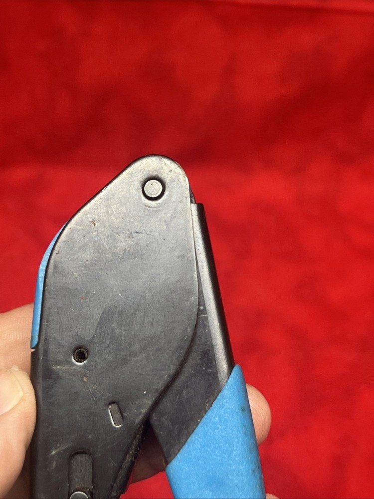 IDEAL FEED-THRU MODULAR PLUG CRIMP TOOL (t40)