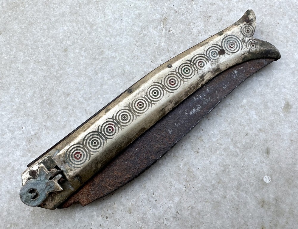 Antique Old Hand Crafted Brass Handle Iron Blade Folding Locking System Knife