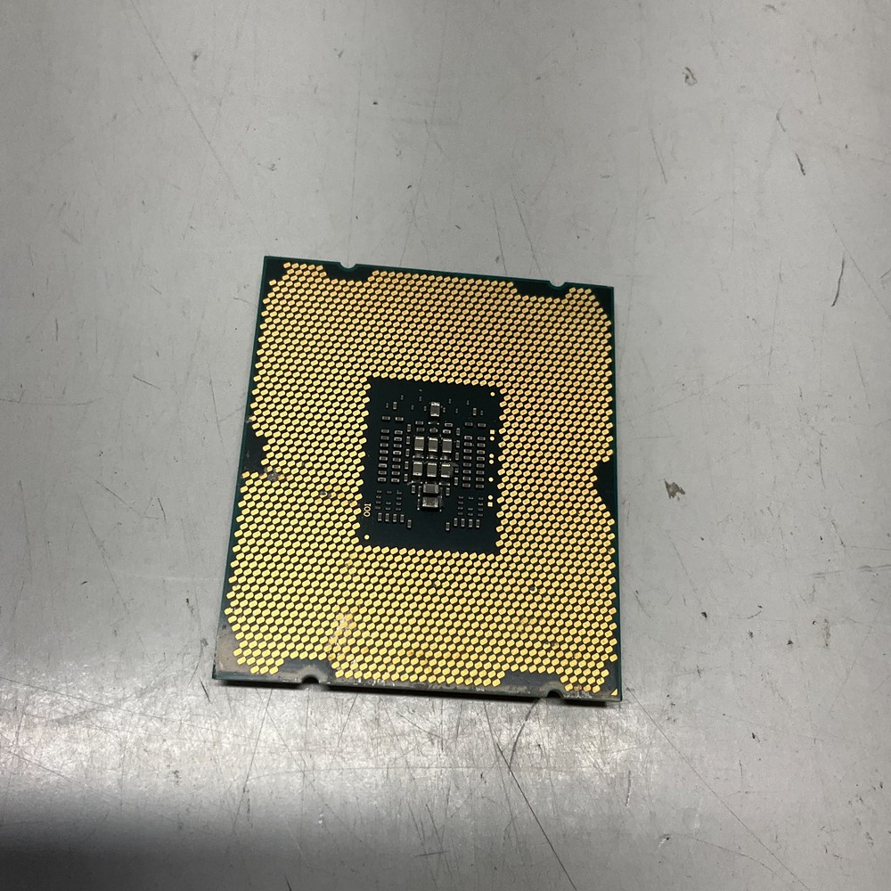 Intel Xeon E5-2643 3.30GHz 4-Core 10MB LGA2011 Server CPU Processor SR0L7 130W
