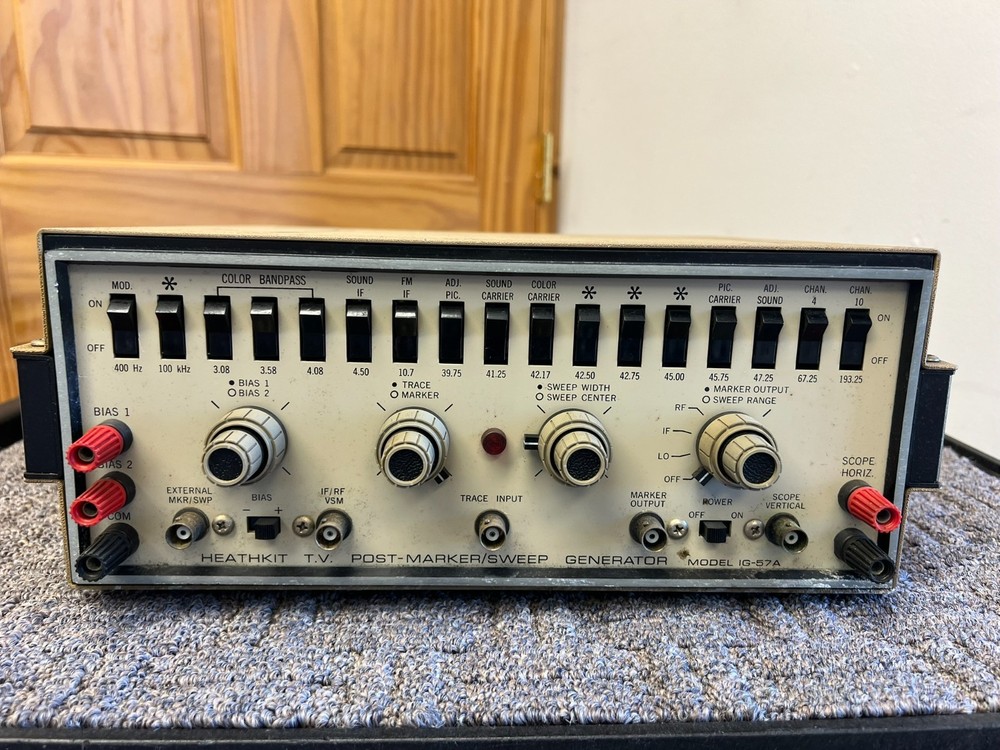 Heathkit TV Sweep Generator Model IG-57A - Untested