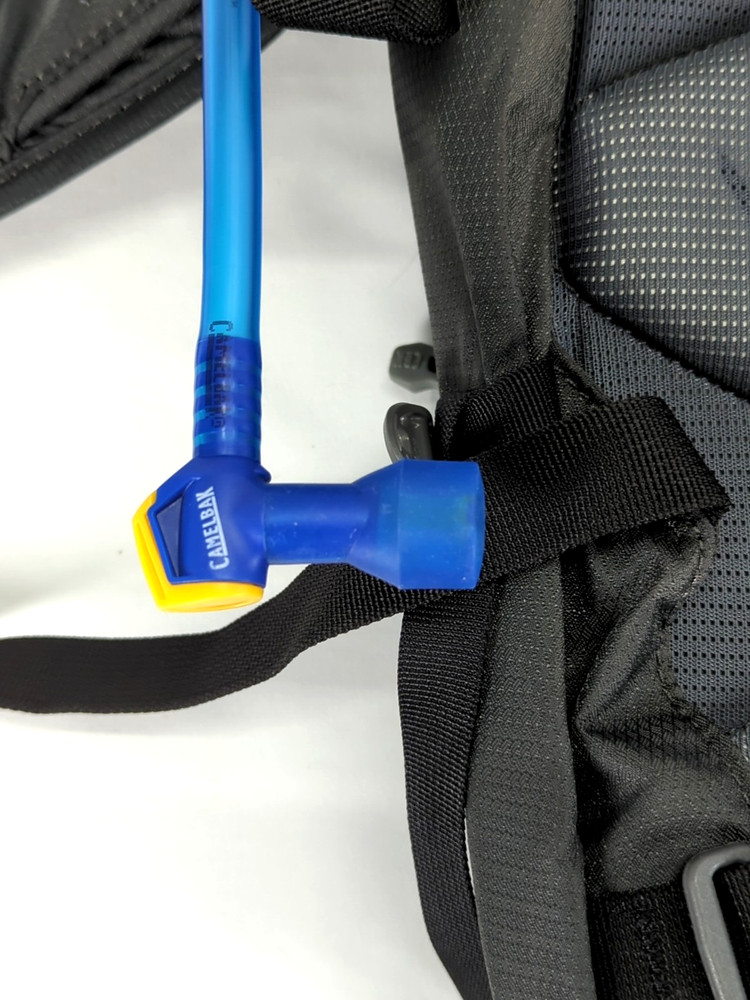 CAMELBAK M.U.L.E. Hydration 3L 100oz Black Backpack W/ Bladder & Quick link