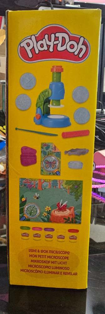 Play-Doh Light &Look Microscope