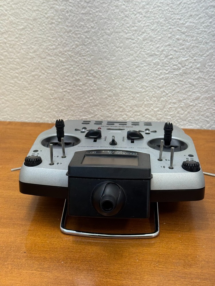 Multiplex Royal Evo 7 HFMS-72 Digital RC System Transmitter, No Antenna/Battery