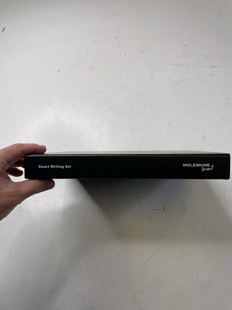 Moleskine Smart Writing Set Digitally Connected Notebook New Never Used