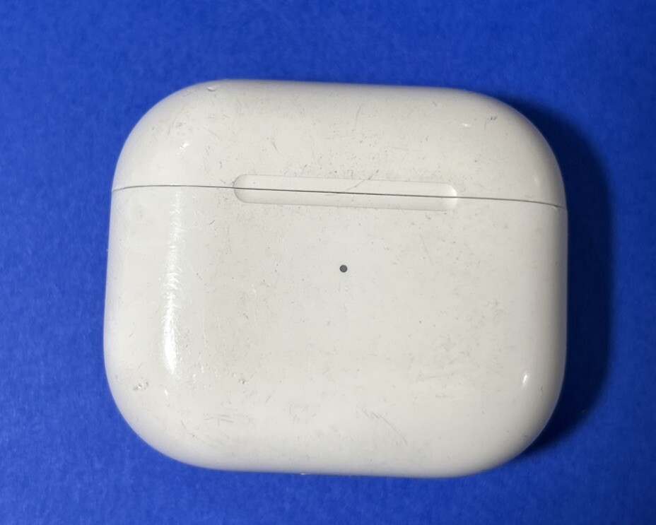 Apple AirPods 3rd Gen Charging Case Genuine Replacement Only A2897 A2566