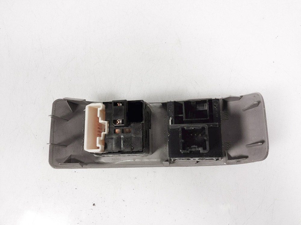 Subaru Forester 2009-2013 Mirror Switch Panel Assy 83061Fg000