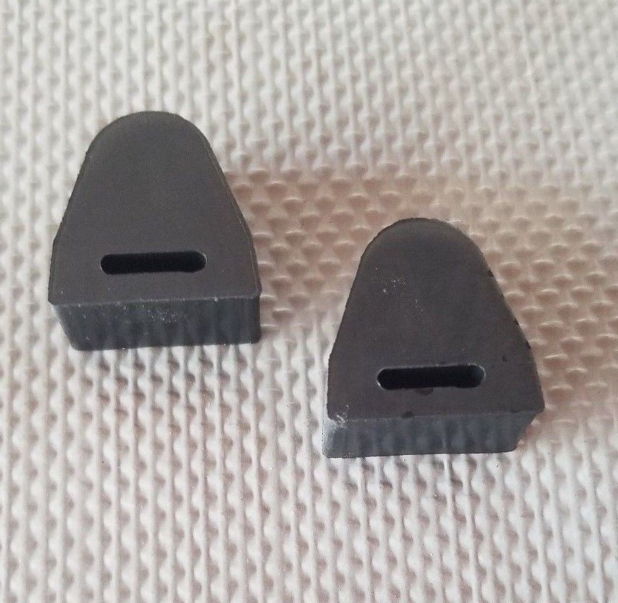 NEW! (2) GM tailgate bumper stops end gate supports,16633065 Dorman 45679 USA!