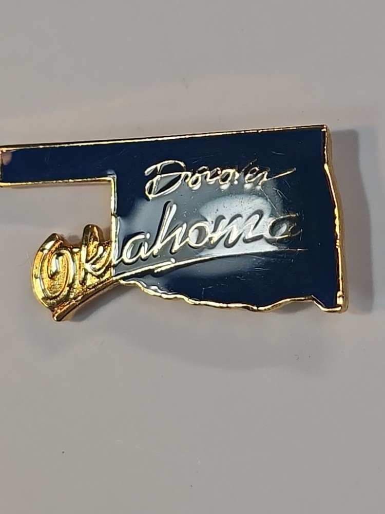 Discover Oklahoma Souvenir Lapel Pin