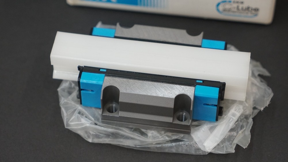 IKO MX20C1PS2 Linear Roller Way, C-Lube MX Series