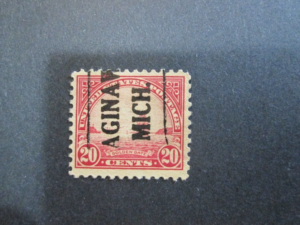 *EXTREMELLY RARE ERROR Sc # 698 ~ 20 C Precancel, FIRST LETTER MISSING SAGINAW*