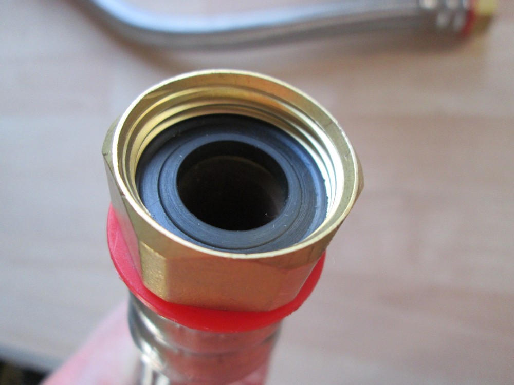 Everbilt Water Heater Connector Line Set 18" Long 3/4" FIP to 3/4" FIP #P100AG