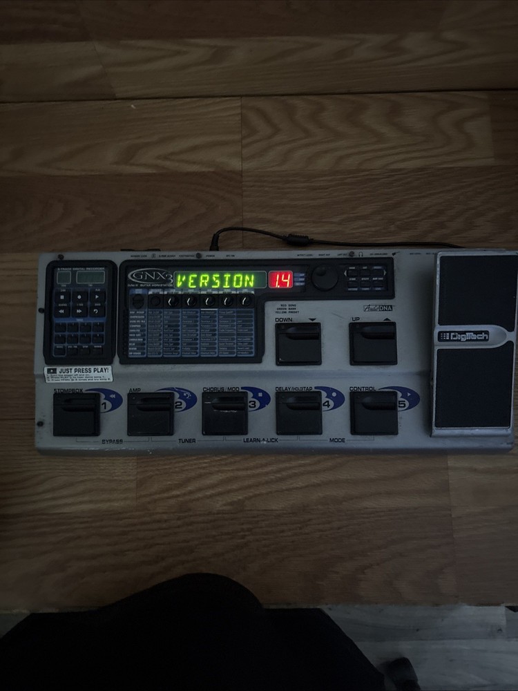 DigiTech GNX3 Guitar Workstation Multi-Effects Guitar Effect Pedal