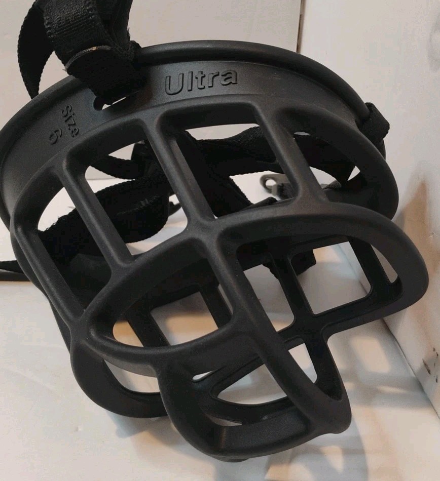 Baskerville Ultra Dog Muzzle Size 6 Black Adjustable Humane Basket Muzzle