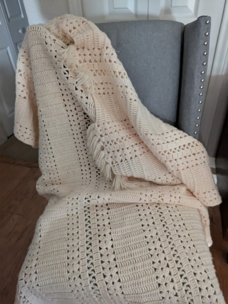 Vintage Cottage Core Throw