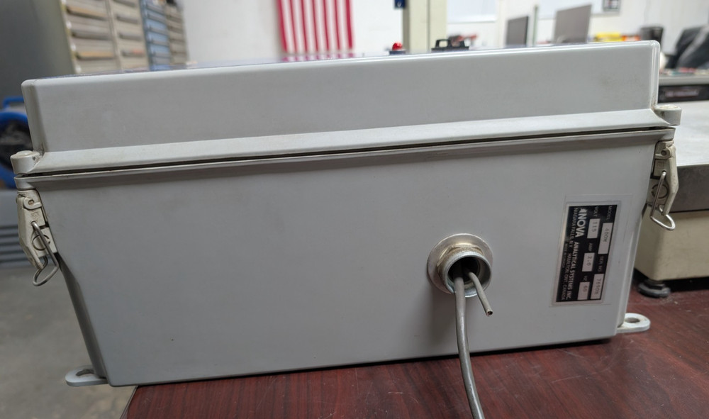 🤪 NOVA ANALYTICAL SYSTEMS 400M GAS ANALYZER 115V 2A 7690B