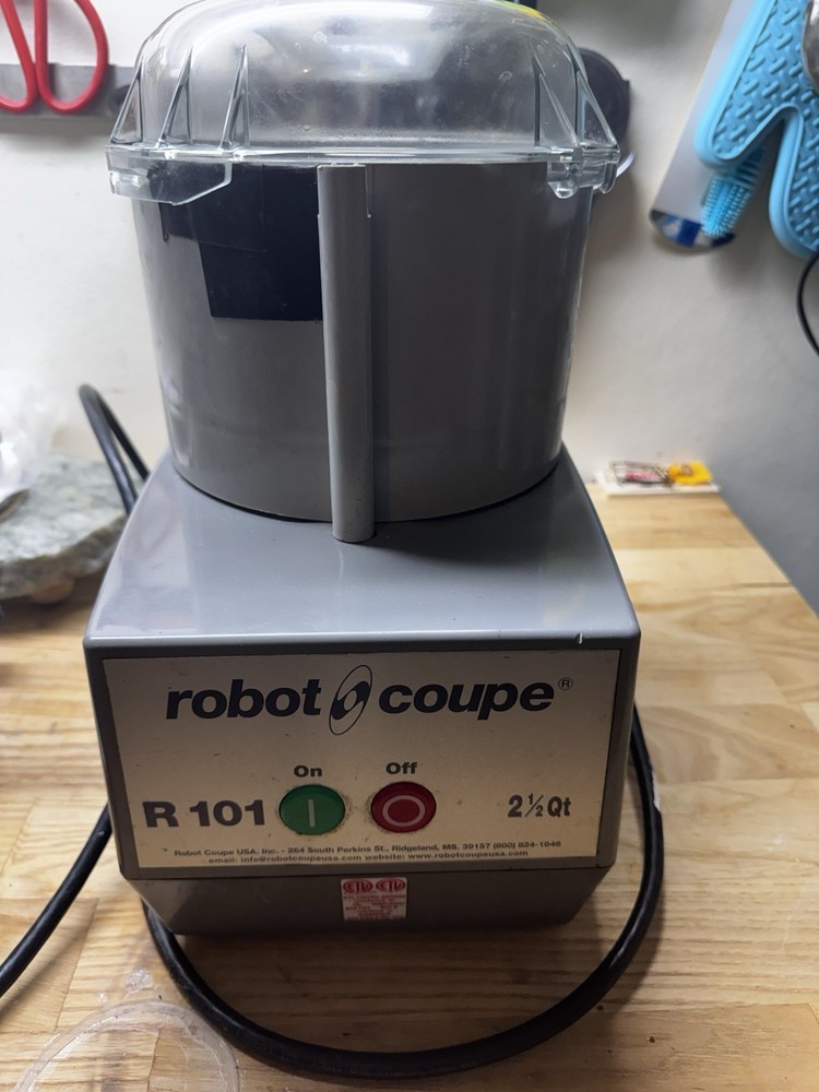 Robot Coupe R101 Plus. Tested and Working