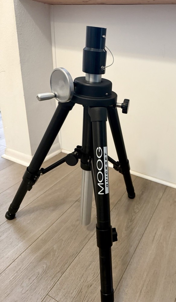 MOOG Quick Set Samson Tripod QST-5 W/ Elev