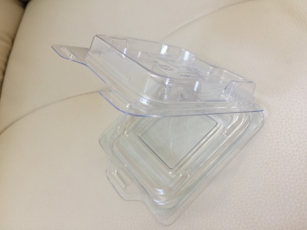 2x CPU CLAM SHELL LGA 2011-V3 V4 LGA2066 CPU PROTECTIVE CASE ,ORIGINAL ONE