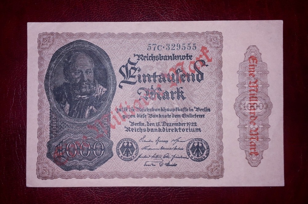 Germany "Weimar hyperinflation" 1 mlrd mark banknote,1923year(good condition)