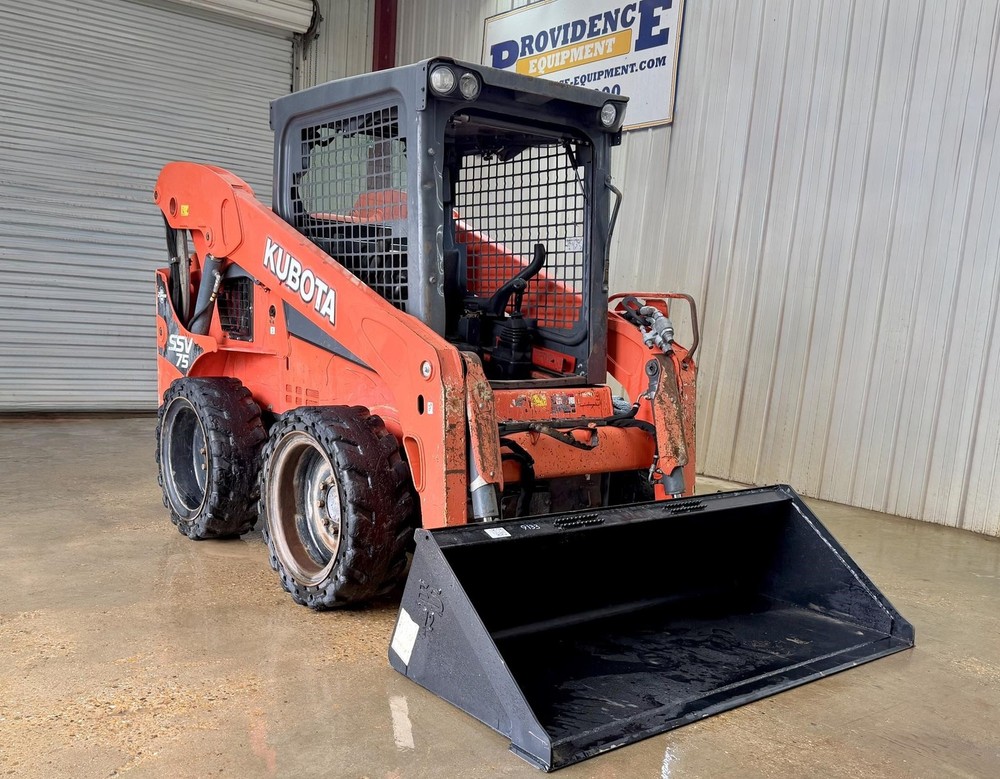 2017 KUBOTA SSV75 STANDARD FLOW OROPS SKID STEER WHEEL LOADER