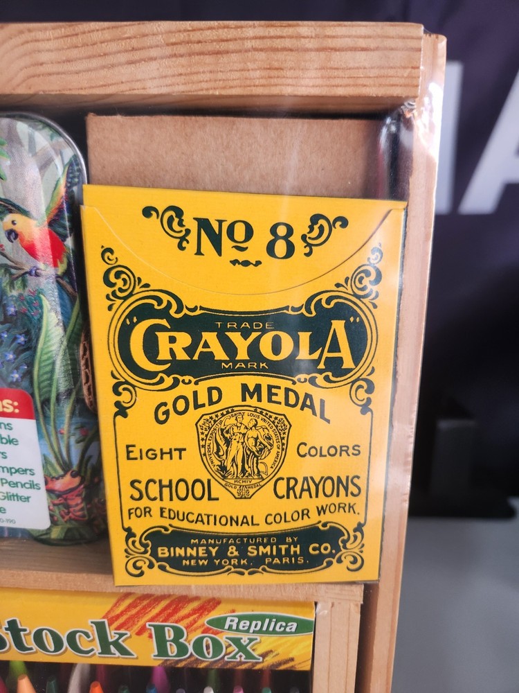 Crayola 1903 Stock Box Replica