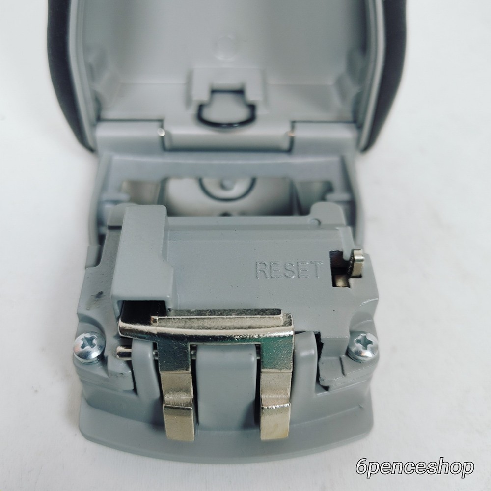 OB-Master Lock 5400D Portable Combination Lock Box Black