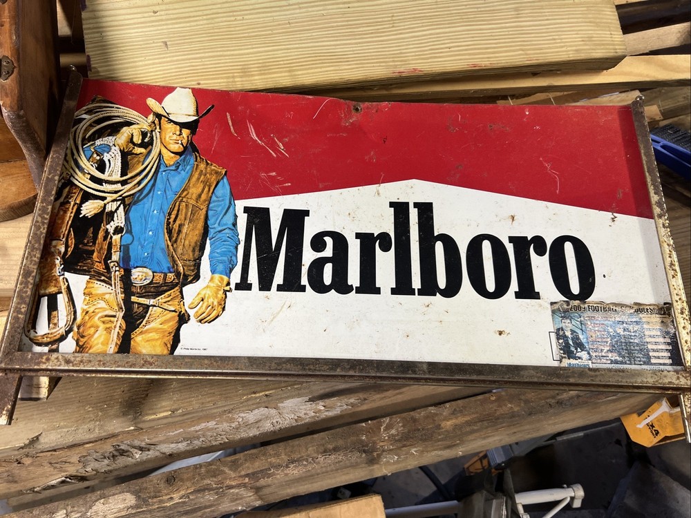 Marlboro Metal Sign