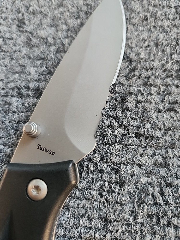 Gerber Vector Combo Edge Folding Pocket Knife!