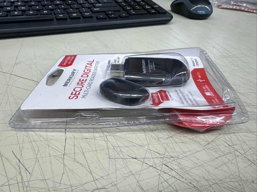 Merkury Innovations Secure Digital Multi-card Reader/Writer