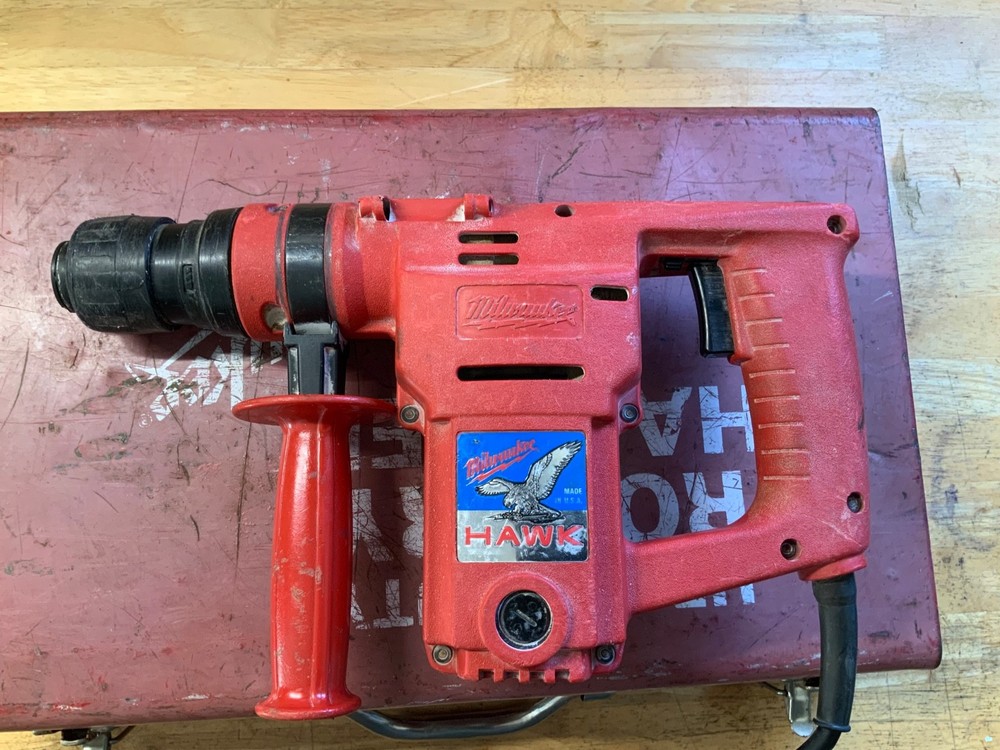 Milwaukee Hawk 1" Rotary Hammer Drill