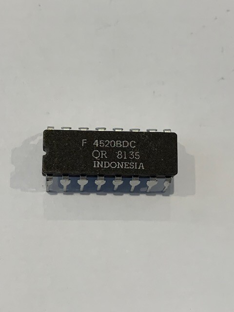 4520BDC  F4520BDC  IC