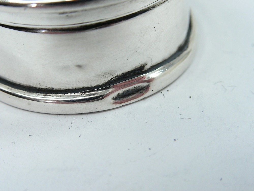 ANTIQUE TORTOISESHELL & PIQUE WORK SOLID STERLING SILVER SNUFF, PILL BOX 1918