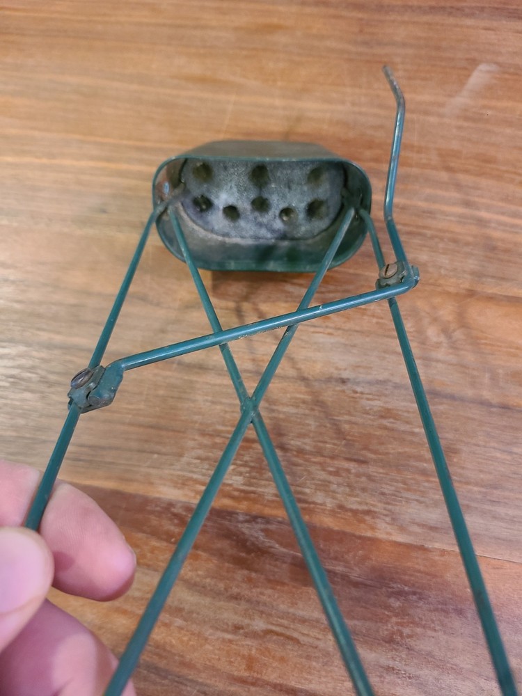 Vintage Bear Archery bow quiver