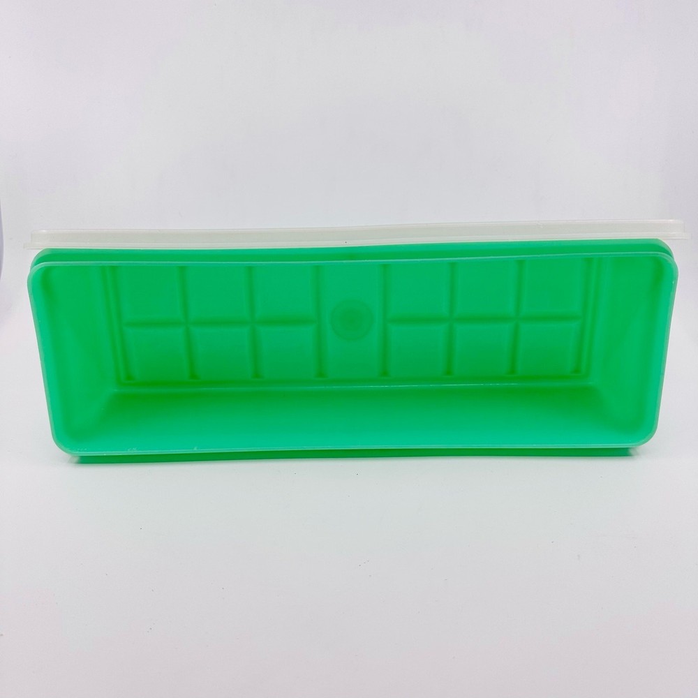 Tupperware Jadite Green Celery Vegetable Keeper #892 Rectangular Plastic Storage