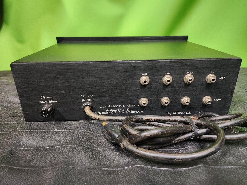 Vintage QUINTESSENCE GROUP AUDIO Stereo Equalizer EQ