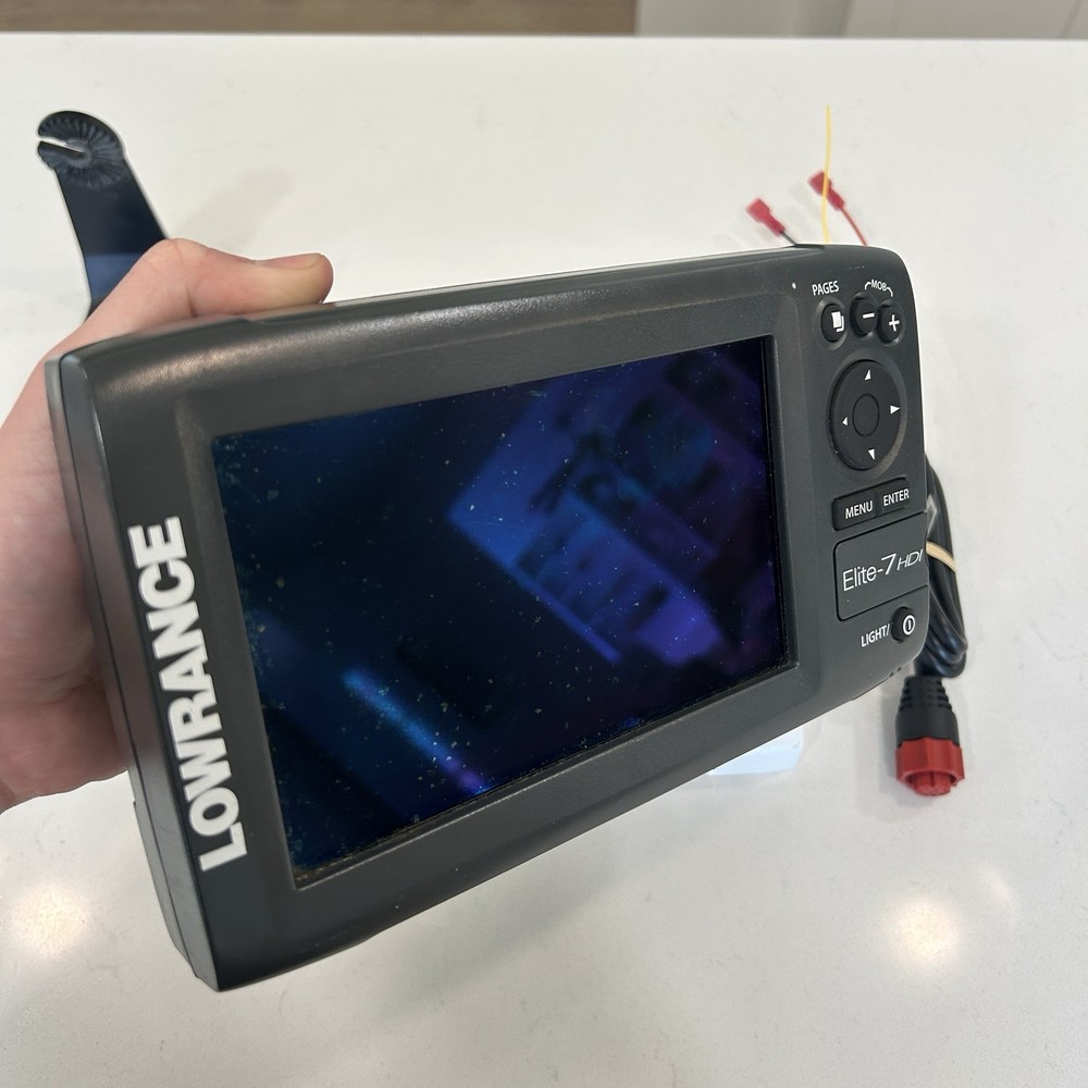 Lowrance Elite-7 HDI Fishfinder GPS Chartplotter System W/ Transducer