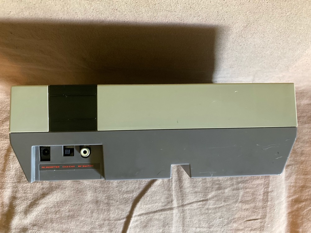 Nintendo Entertainment System NES-001 w/ 2 Controllers, Advantage, Zapper TESTED