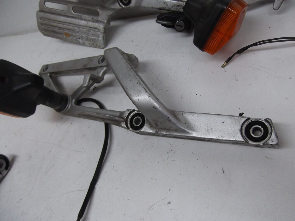 YAMAHA XTZ660 RACK BRACKETS AND INDICATORS