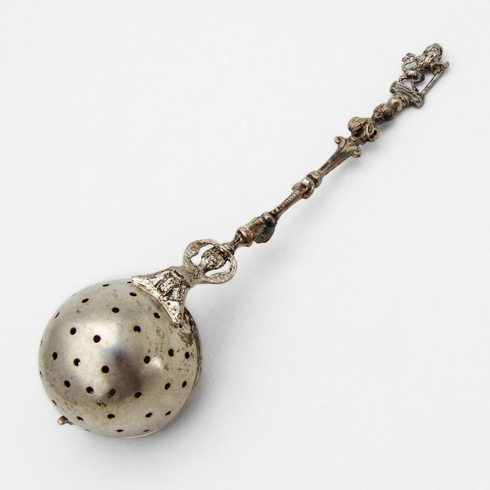 Italian Tea Strainer Figural Cast Handle 800 Silver Florence